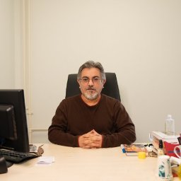 Hamarat, Abdulkadir