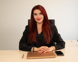 Benk, Betül Sürücü
